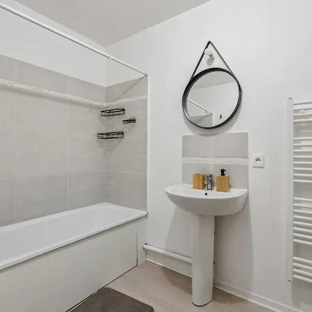 Chic With Terace And Parking Apartment Rouen